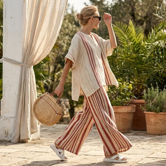 Mirella – Elegante conjunto con top estructurado rojo a rayas y pantalones de lino